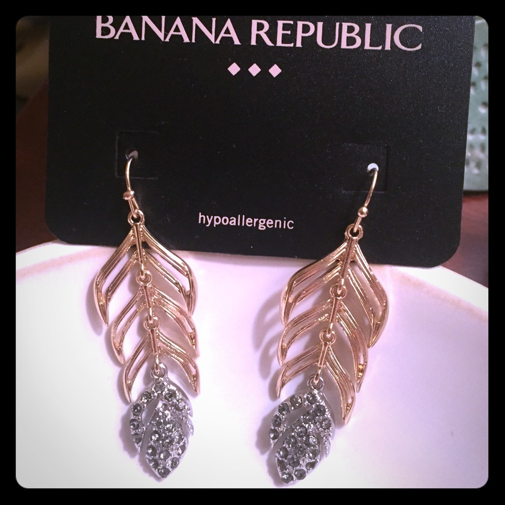 Banana Republic Factory earrings